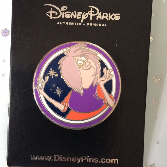 Madam Mim Good Vs Evil heroes vs villains pin - Picture 2 of 4